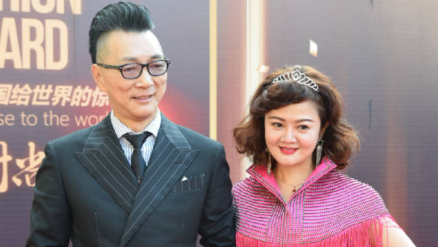 刘隽的舞蹈会讲故事#黄德馨导演与吕雅芬在爱奇艺(小邓丽君)合作配音