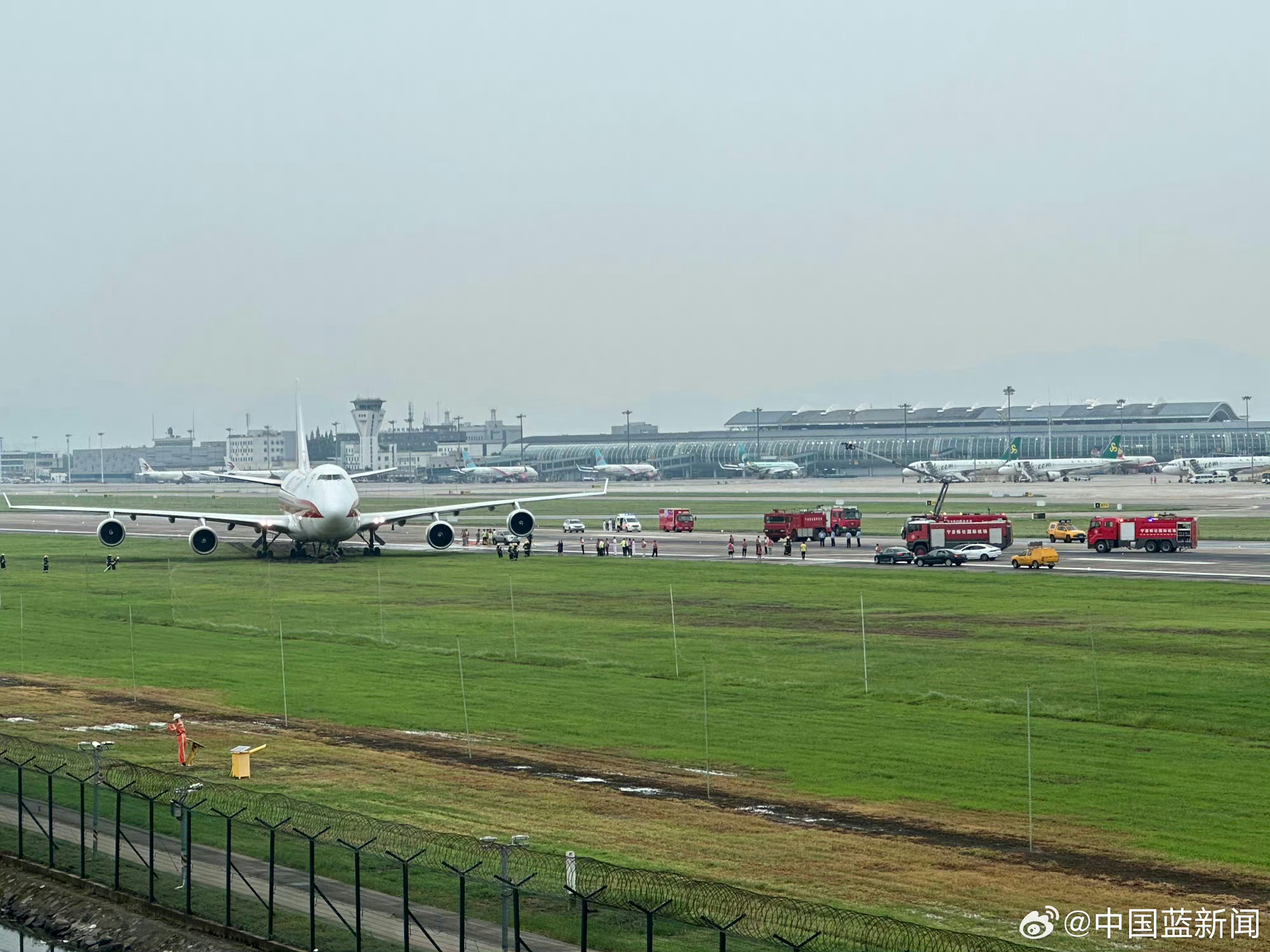 跨越七千万吞吐量“新起点” 白云机场迈上国际航空枢纽建设“新征程” | 每经网