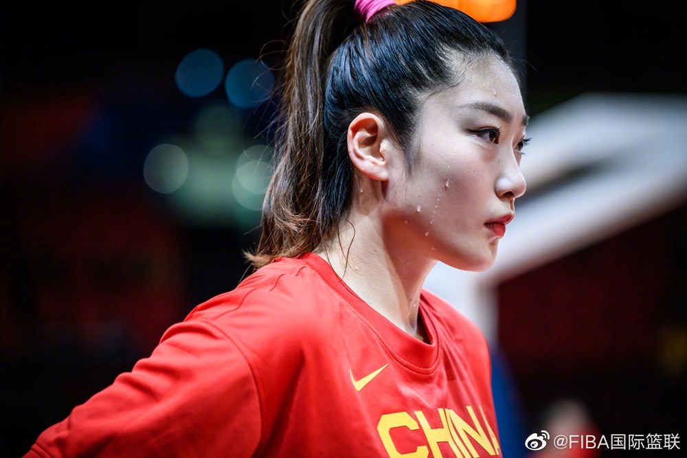 李梦宣布加盟华盛顿神秘人